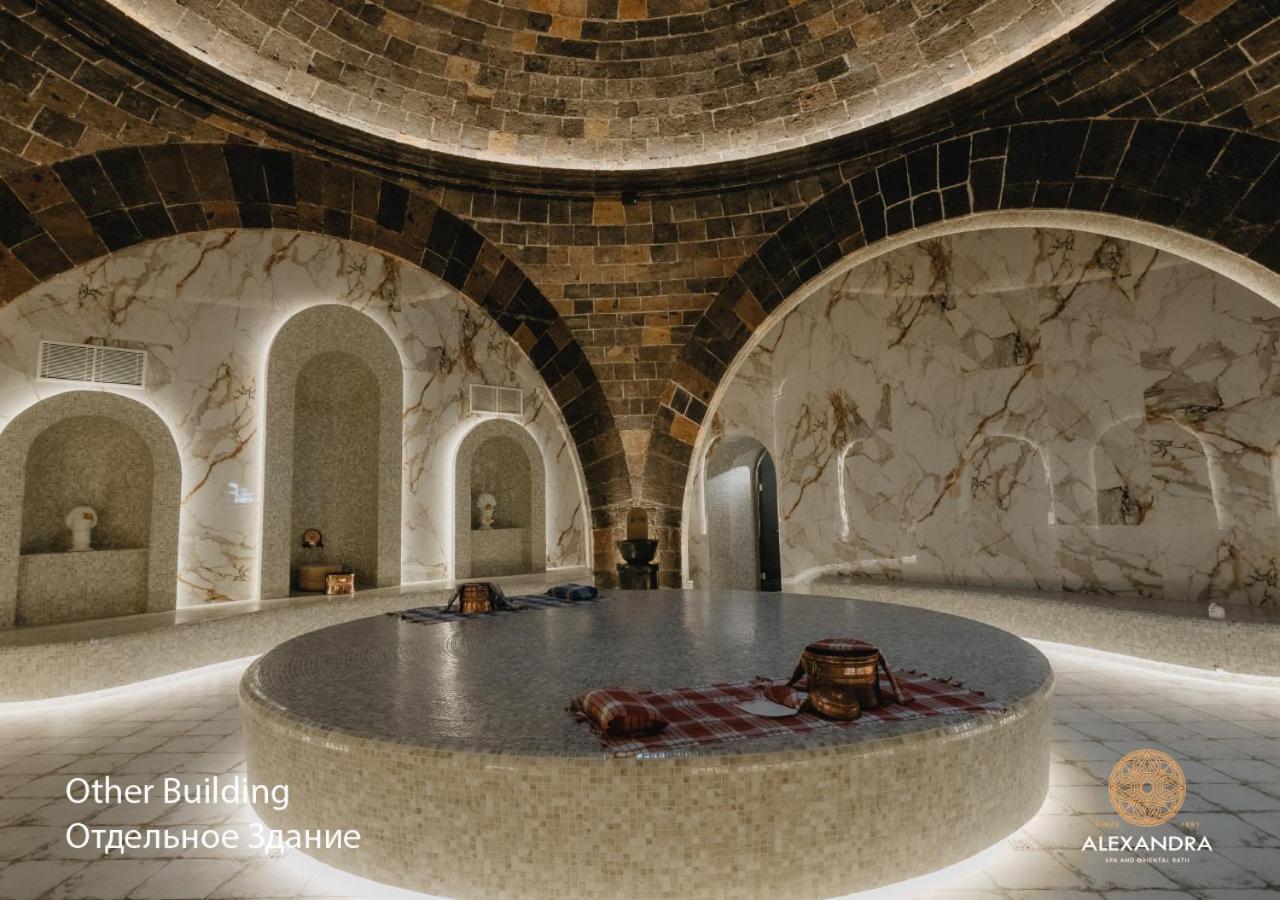 Radisson Hotel & Spa غيومري المظهر الخارجي الصورة