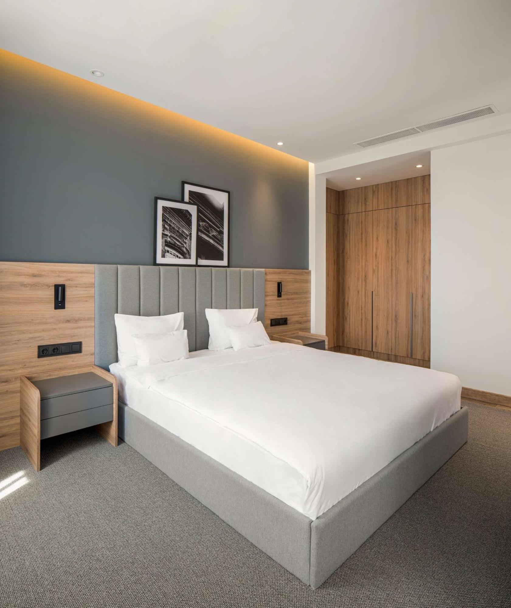 Radisson Hotel & Spa غيومري المظهر الخارجي الصورة